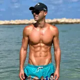 רוני קנגון