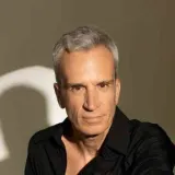 אברי גלעד
