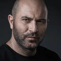ליאור רז