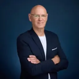 נעם תיבון
